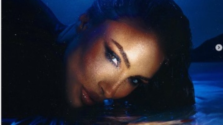 Koja je Senidina prva pjesma: Snimila je 2011. godine, prošla neprimijećeno thumb3.jpg