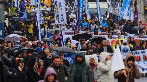Sukobi s policijom na protestima u Istanbulu thumb2.jpg