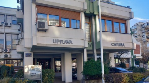 Uprava carina ostvarila rast naplate prihoda od 7,49 odsto thumb2.jpg