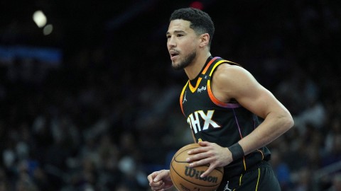 Devin Buker potpisao najskuplje produženje ugovora u istoriji NBA thumb2.jpg