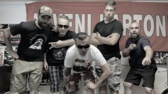 Crveni Karton se vratio u daleku prošlost – objavio “Bekstvo u realnost” thumb1.jpg