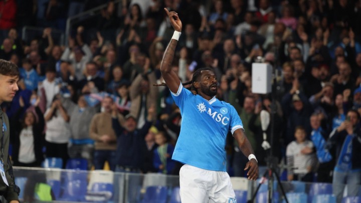 Napoli zacijelio rane iz Ajndhovena - srušio Inter i izbio na čelo Serije A thumb3.jpg