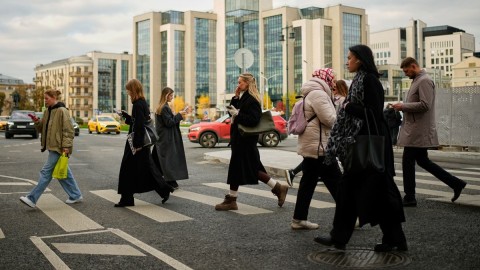 Prvi efekt Trampovih sankcija: Ruski Lukoil prodaje stranu imovinu i gasi pumpe thumb2.jpg