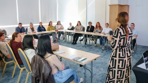 Opština Bar nastavlja da jača poslovno okruženje kroz edukaciju preduzetnika thumb2.jpg