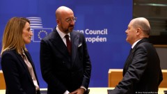 EU planira sankcije, poziva na uzdržnost