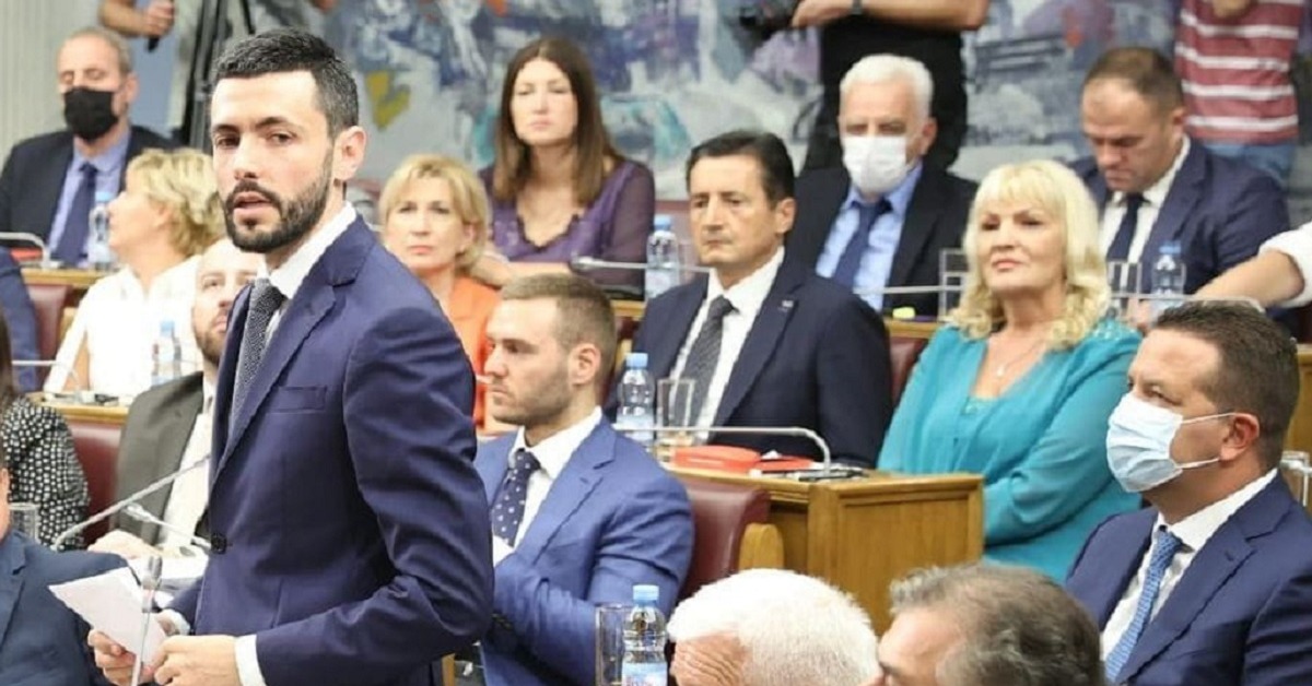 Većina od 30 avgusta blokira parlament Politika RTCG Radio