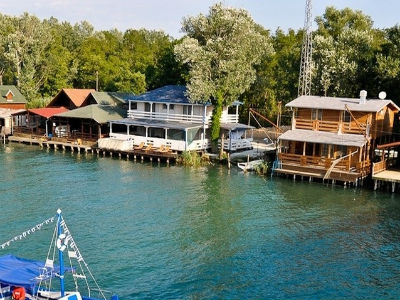 Nastaviće rušenje nelegalnih objekata na Adi Bojani Nastaviće rušenje nelegalnih objekata na Adi Bojani