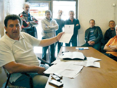 Prijete štrajkom glađu Prijete štrajkom glađu