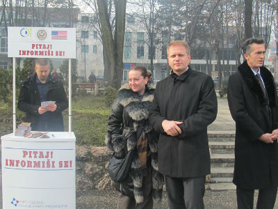 Objasniti korist od NATO-a Objasniti korist od NATO-a