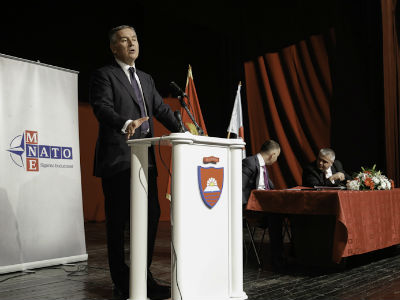 Za NATO 42 odsto građana Za NATO 42 odsto građana
