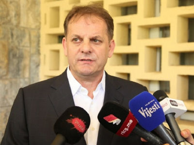 Stijepović sam bira saradnike Stijepović sam bira saradnike
