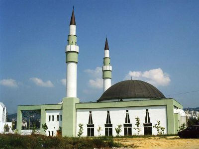 Islamofobija prisutna i na Balkanu Islamofobija prisutna i na Balkanu
