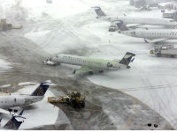 amerika-aerodrom-snijeg.jpg