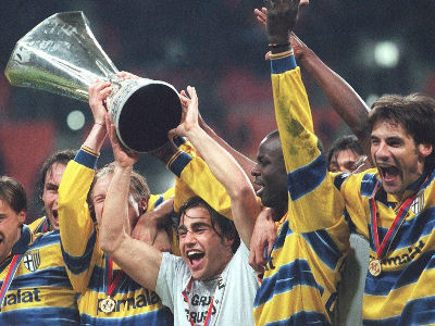 Parma prodaje trofeje Parma prodaje trofeje