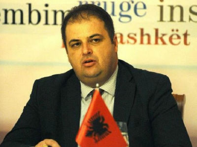 Politički lideri da doprinesu smirivanju tenzija Politički lideri da doprinesu smirivanju tenzija
