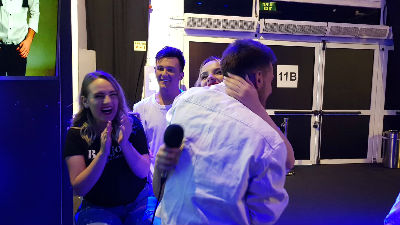 Mirela i Rizo na Eurosongu saznali da su rođaci