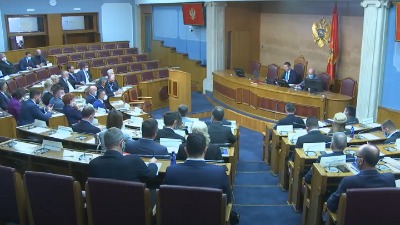 Popović: Počela okupacija; Radunović: Volimo CG više od vas Popović: Počela okupacija; Radunović: Volimo CG više od vas