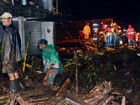U poplavama u Indoneziji stradalo šest osoba