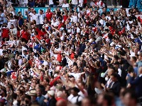 Engleska bez publike zbog nereda navijača na finalu EP
