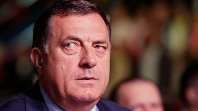 Poslanici EP traže sankcije za Dodika