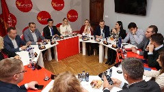 Преговори о формирању нове власти у Подгорици у уторак