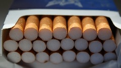 Забрањује се продаја цигарета на пијацама и преко интернета