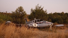 Код Приједора се срушио спортски авион, двије особе погинуле 