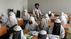 Талибани дозвољавају да авганистанске дјевојке полажу матурски испит
