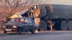Судар камиона руске војске са цивилним бусом: Страдало 16 особа
