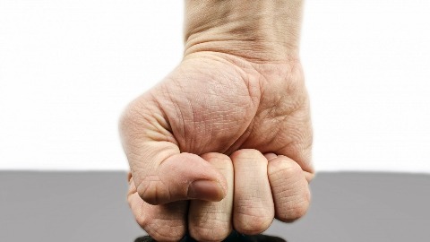 thumb2.jpg