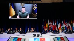 Zelenski traži od NATO još oružja