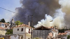 Veliki požari na jugu Grčke, evakuisano šest sela