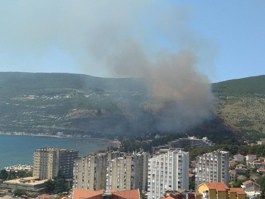 Požar iznad Igala (foto: Nevenka Macan)