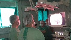 Prvi put obavljenje laparoskopske operacije debelog crijeva