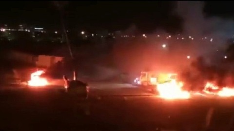 Argentina: Navijači kluba zapalili vozila svojih fudbalera