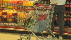 Građani zabrinuti: Veće plate ne znače i više hrane na stolu 