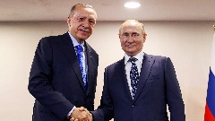 Erdogan u Sočiju razgovara sa Putinom