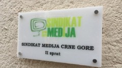 thumb1.jpg