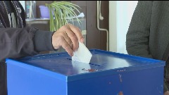 Грађани бирају локалну власт, 350 хиљада бирача са правом гласа
