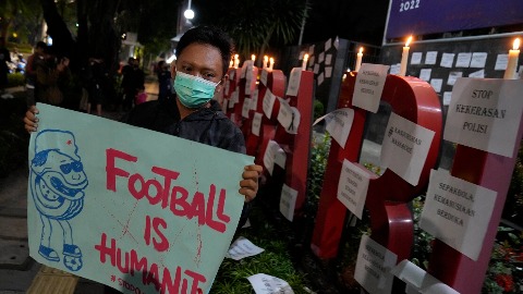 Међу страдалима на стадиону у Индонезији 32 дјеце