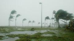  Ураган пете категорије креће се ка мексичком копну