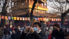 Кинези почели с прославом године зеца, свечаност ће трајати 15 дана