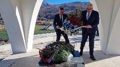 Мандић и Ђукановић положили вијенце на споменик јунацима Мојковачке битке