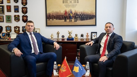 "Kosovo i Crna Gora partneri u oblasti bezbjednosti" thumb2.jpg