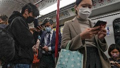 Hong Kong nakon tri godine ukida obavezno nošenje zaštitnih maski