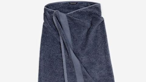 "Баленциагине" сукње инспирисане пешкиром, једна кошта 925 долара