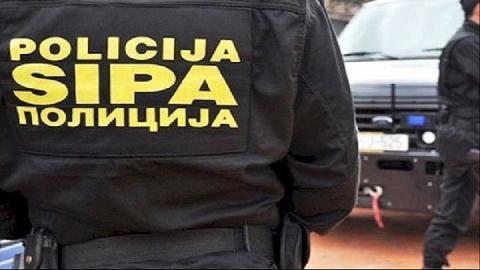Traže pritvor za Jankovića i Idrizovića zbog optužbi za šverc droge thumb2.jpg