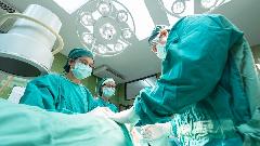 Подвиг српских кардиохирурга – пацијенту уграђена два вjештачка срца