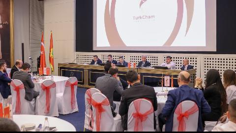 Mujović: Turski investitori žele da ulažu u industrijski razvoj thumb2.jpg