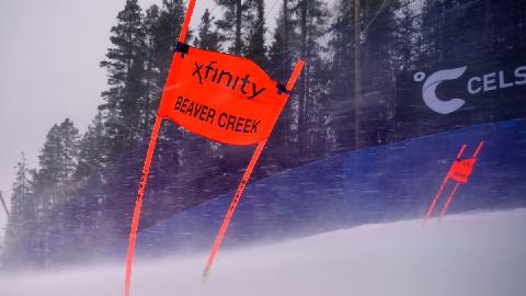 Отказан и супервелеслалом за скијаше у Бивер Крику 